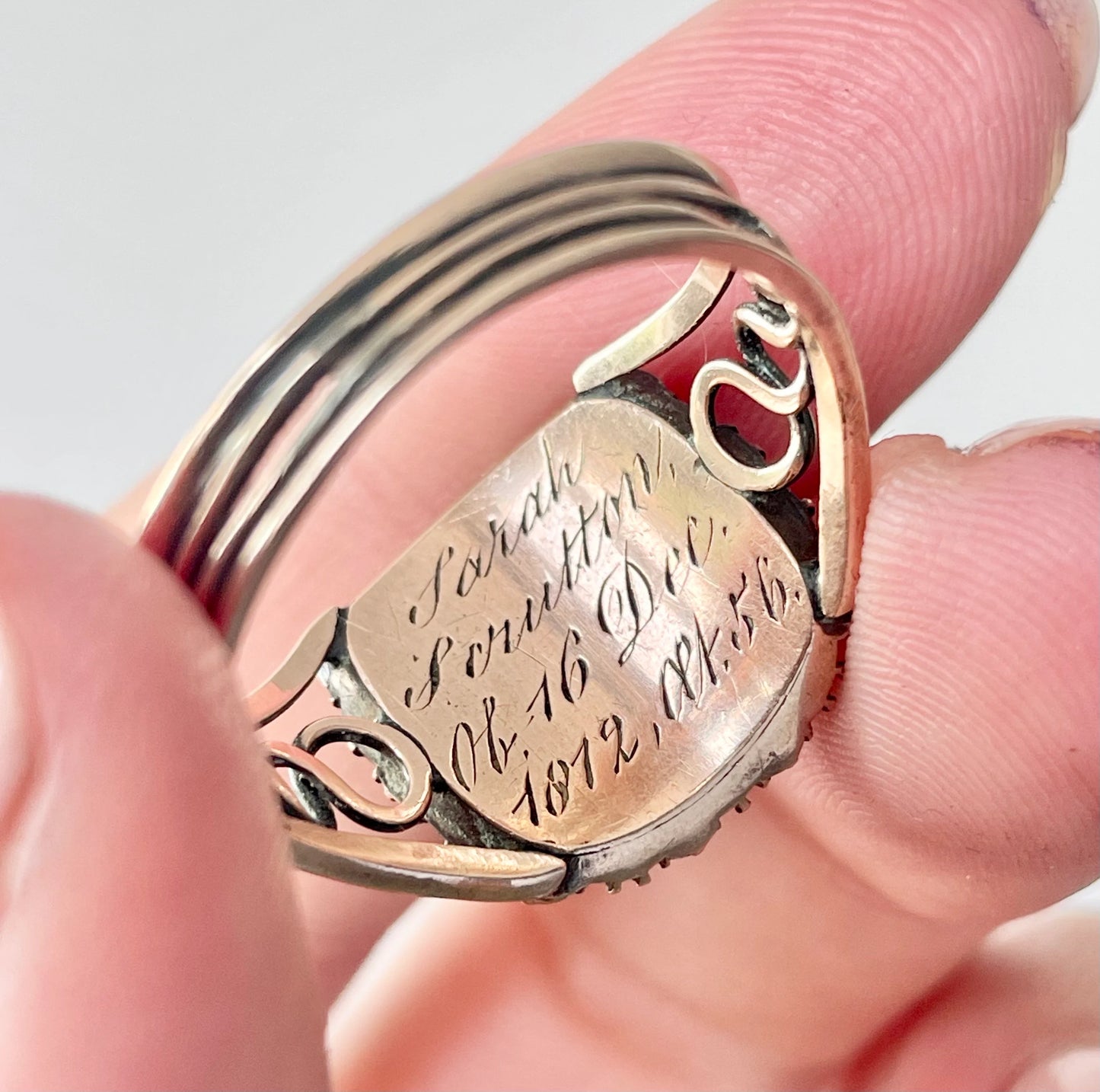 Georgian Pearl Mourning Ring in 9 Carat Gold; Circa 1812