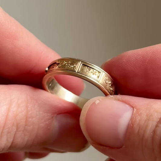 Victorian Secret Sliding Panel Mourning Ring in 15 Carat Gold; Circa 1860